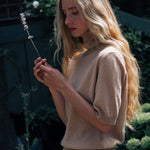 Women turtleneck cashmere t-shirt camel - look | Alvina | Linnea Lund