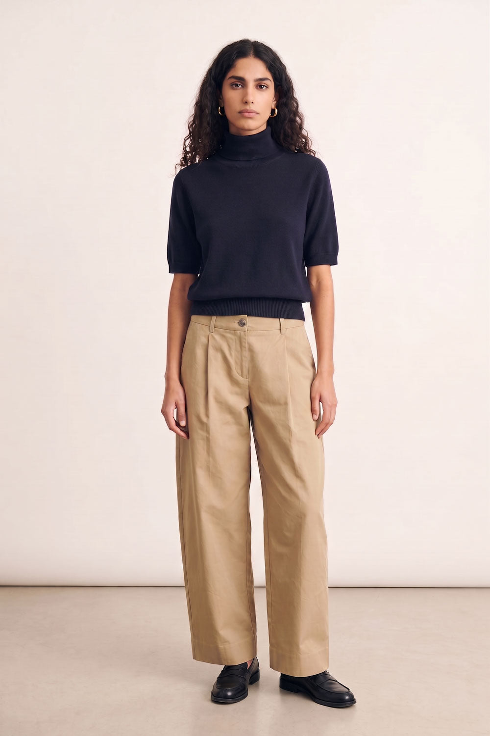 Women turtleneck cashmere t-shirt dark blue | Alvina | Linnea Lund