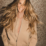 Camel cashmere bomber - look | Elle Macpherson x Linnea Lund