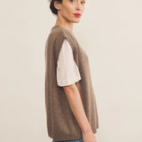 Taupe Cashmere sleeveless sweater women - side view | Berit | Linnea Lund