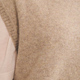 Cashmere sleeveless cardigan women beige - focus | Berit | Linnea Lund