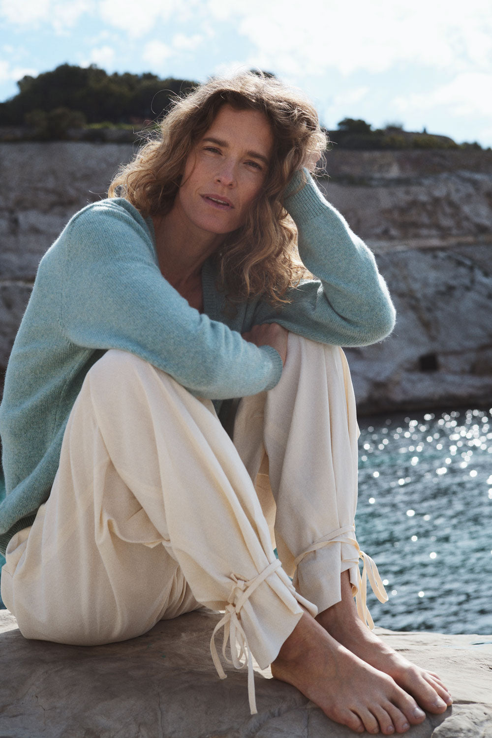 Deep V neck cashmere sweater aqua blue women | Cadaquès | Linnea Lund