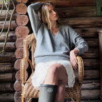 Deep V neck cashmere pullover grey | Cadaques - worn | Linnea Lund