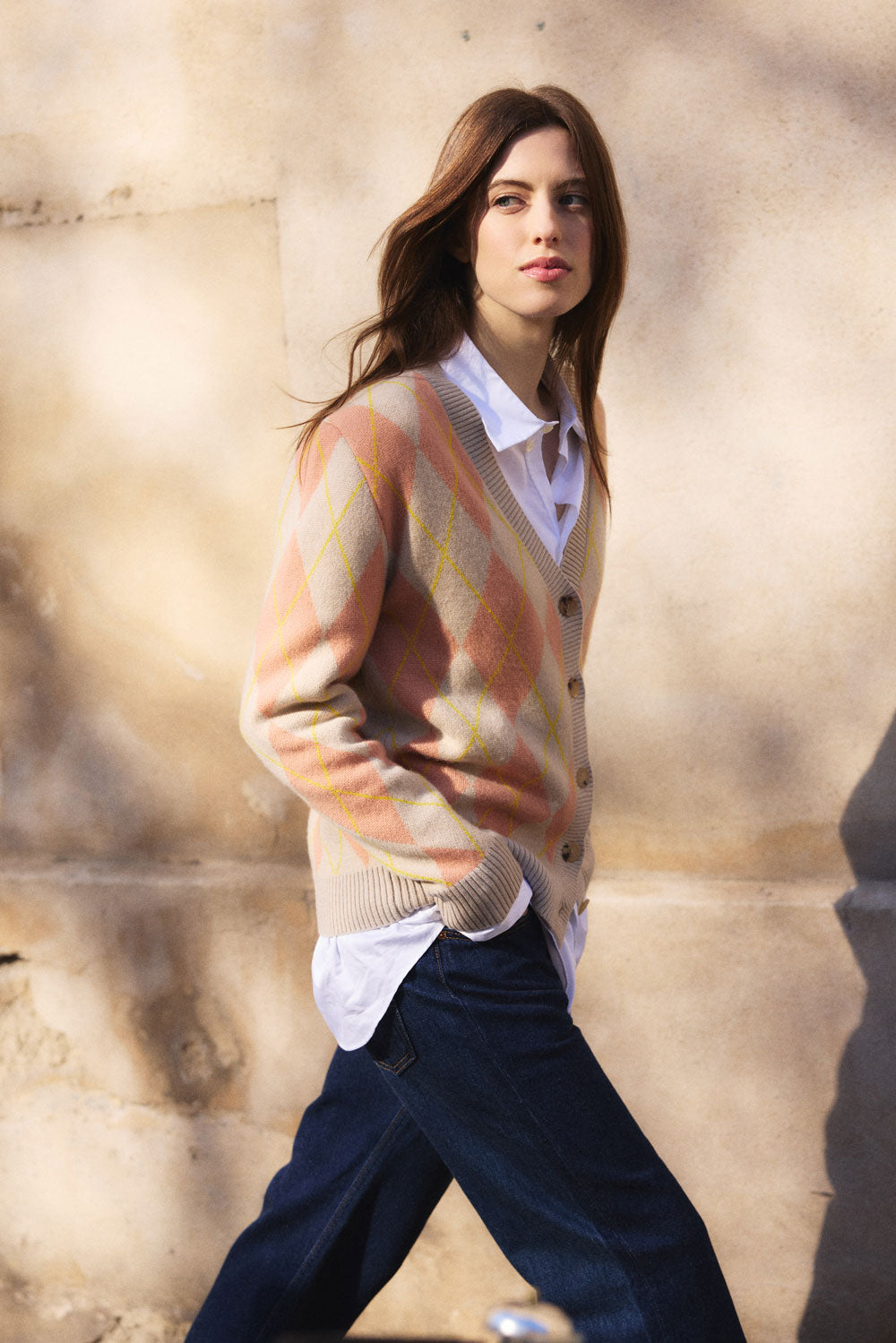 Beige jacquard cashmere cardigan women - side view | Ebbe | Linnea Lund 