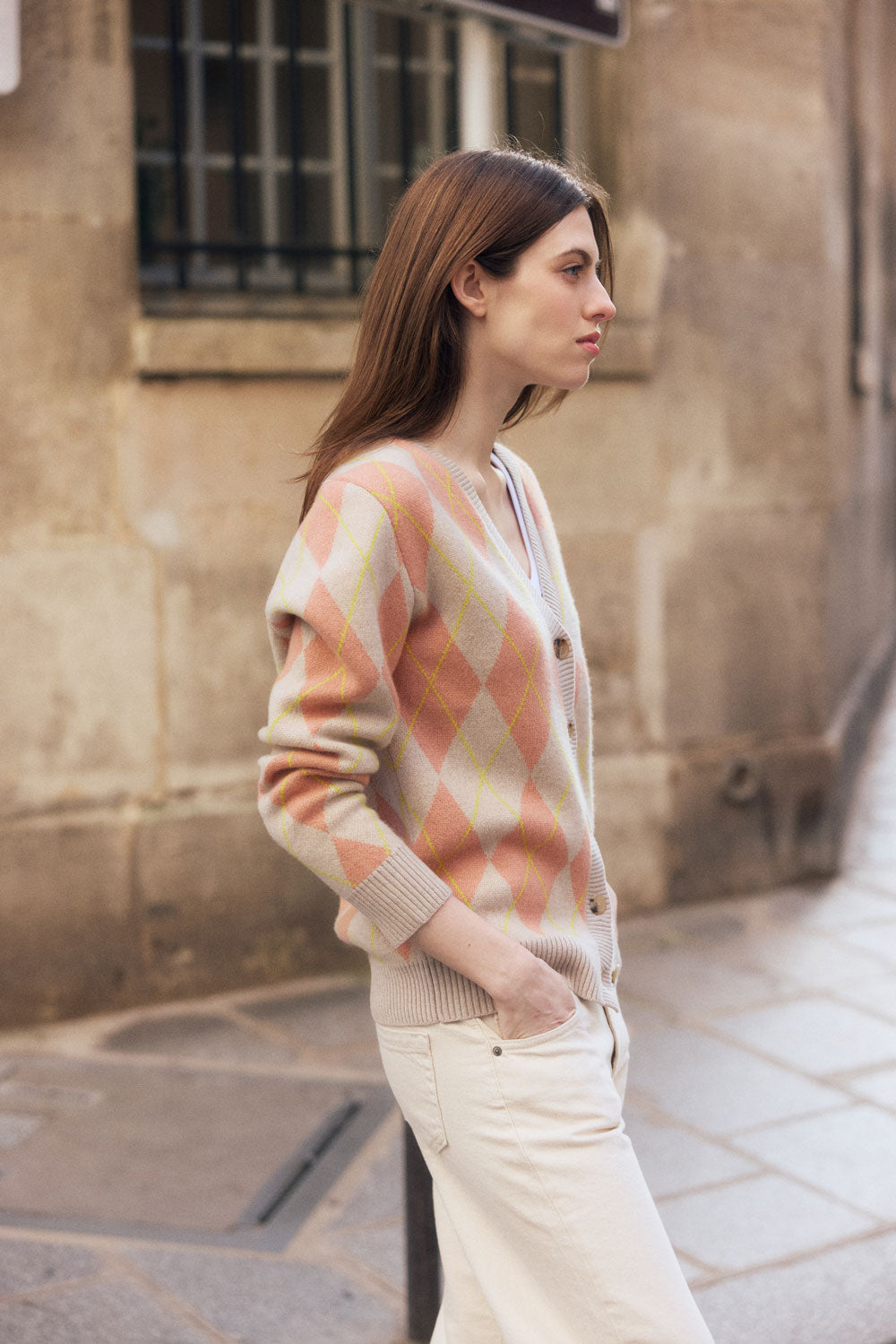 Beige jacquard cashmere cardigan women - side view 2 | Ebbe | Linnea Lund 