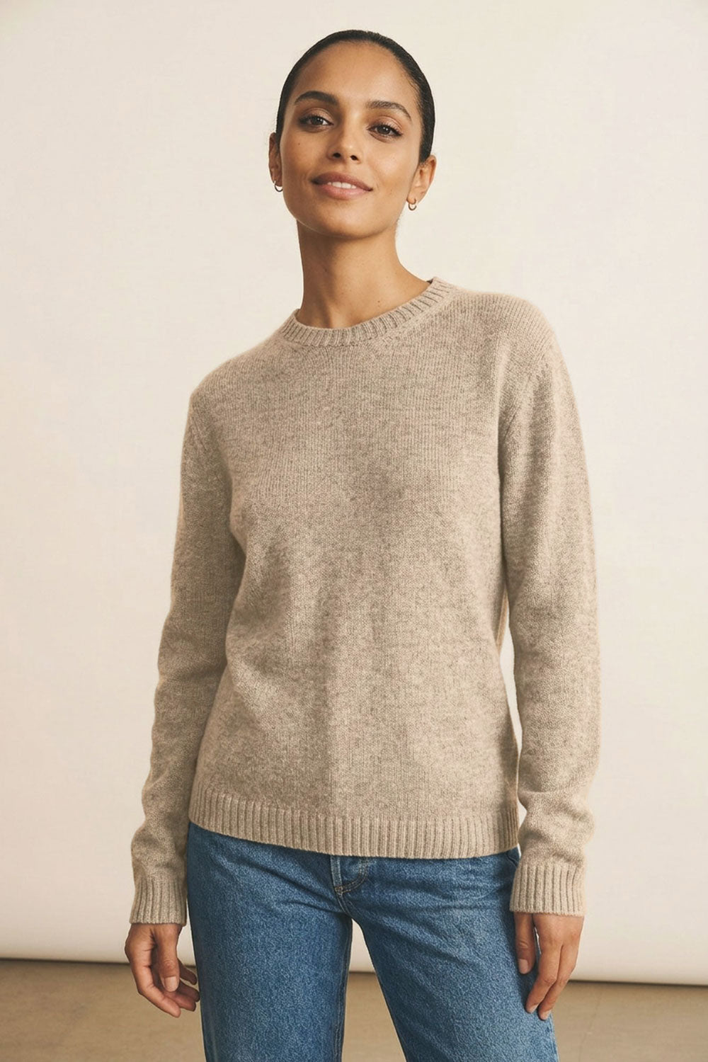 Straight beige cashmere sweater | Mimmi | Linnea Lund