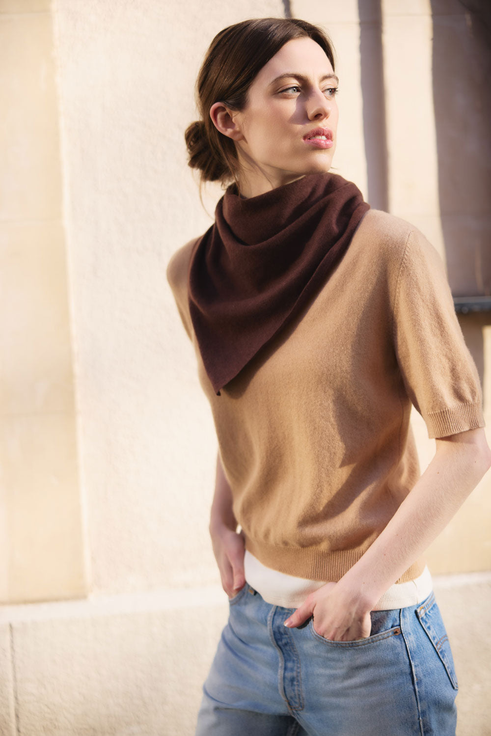 Brown triangle cashmere scarf | Liv | Linnea Lund
