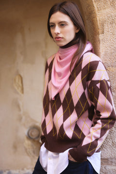 Pink triangle cashmere scarf - 
 | Liv | Linnea Lund