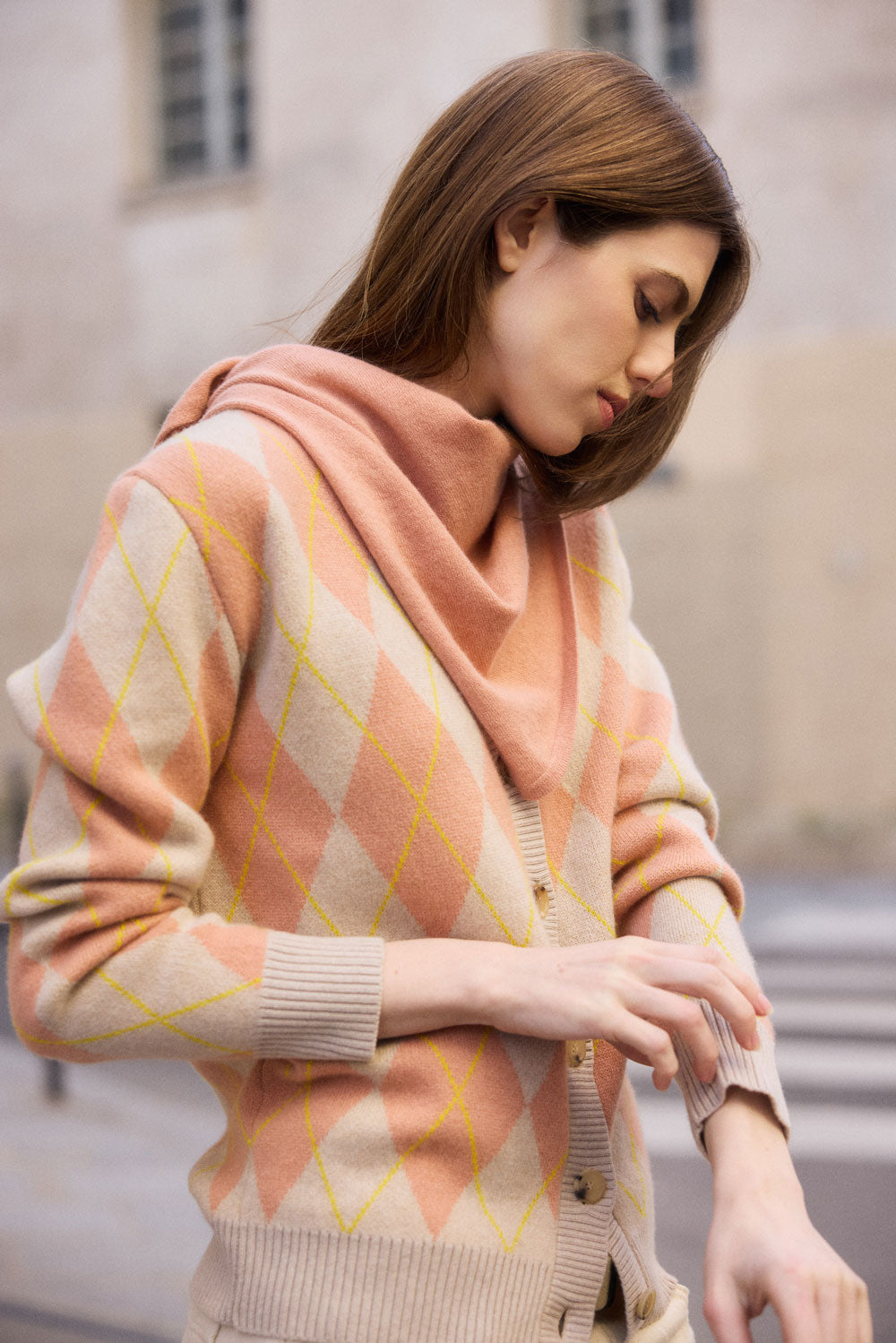 Rose gold triangle cashmere scarf | Liv | Linnea Lund