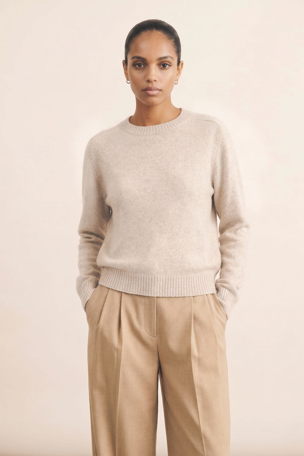 Beige cashmere sweater for women | Chloé | Linnea Lund