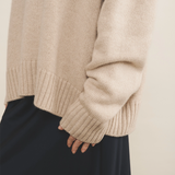 Beige cashmere sweater women - focus | Christina | Linnea Lund