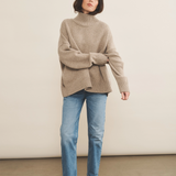 Greige cashmere sweater women - look | Christina | Linnea Lund