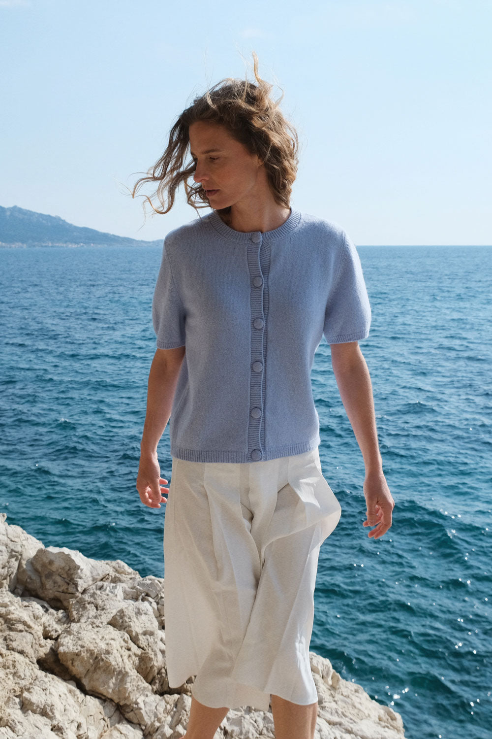 Short sleeves sky blue cashmere cardigan | Clara | Linnea Lund