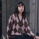 Brown jacquard cashmere cardigan women - worn | Ebbe | Linnea Lund 
