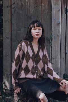 Brown jacquard cashmere cardigan women - worn | Ebbe | Linnea Lund 