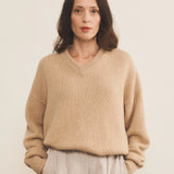 sand beige cashmere sweater women - front view | Emilie | Linnea Lund