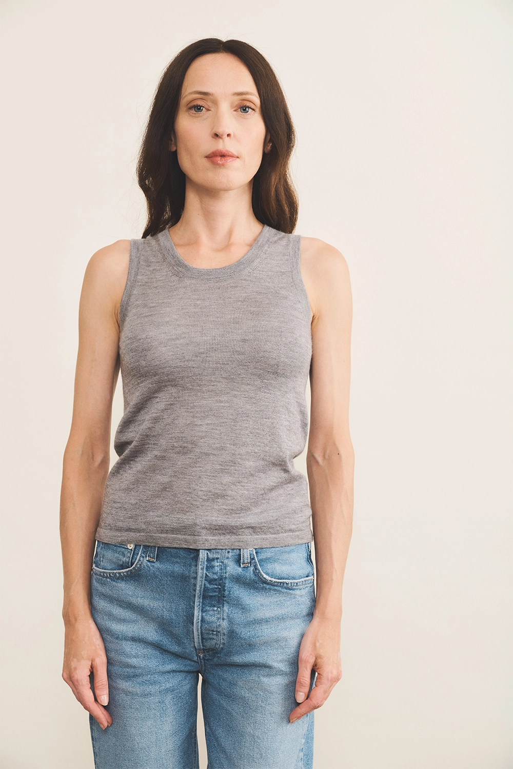 Grey cashmere top women - front view | Emma | Linnea Lund