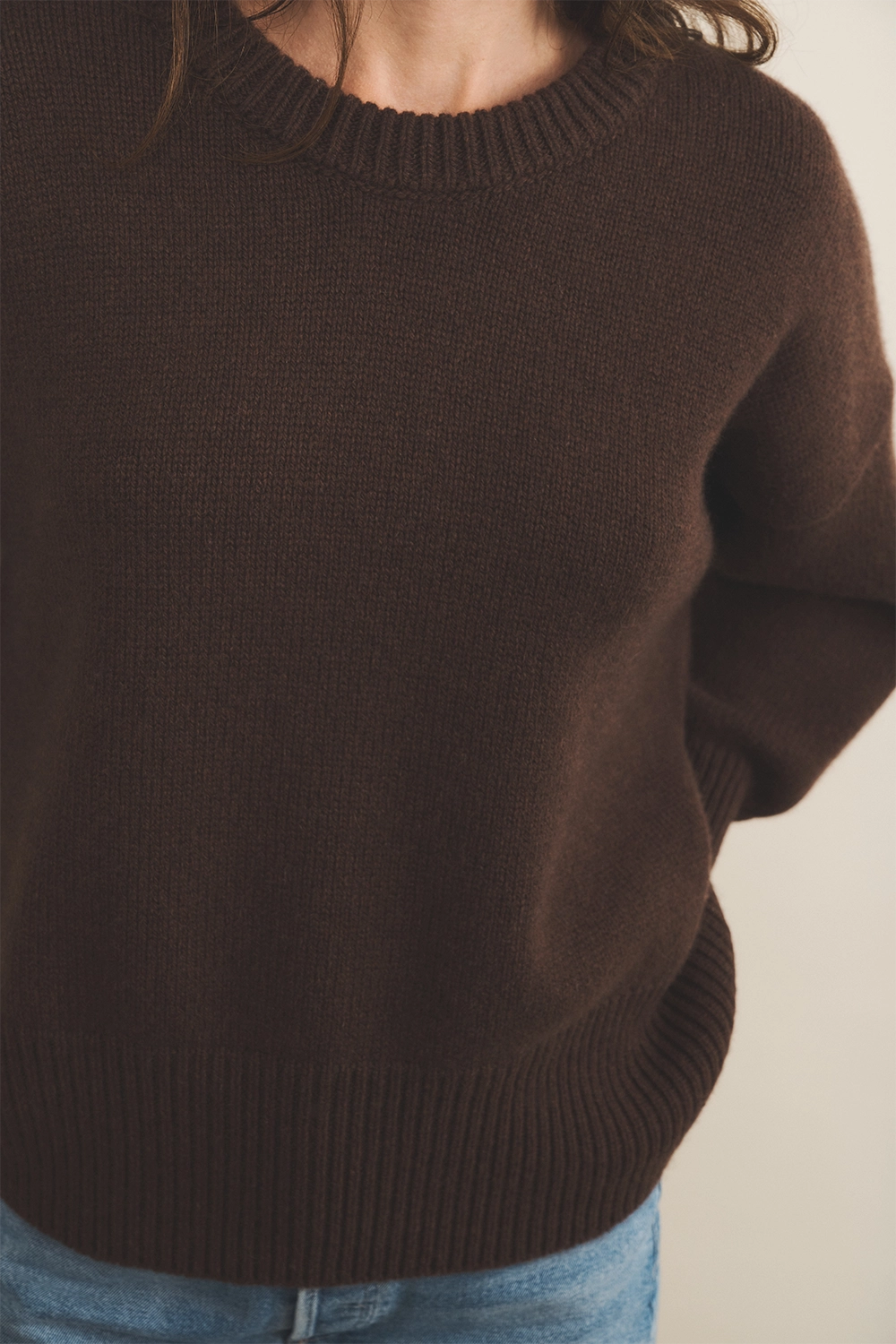 brown chocolate cashmere sweater women - focus | Francesca | Linnea Lund