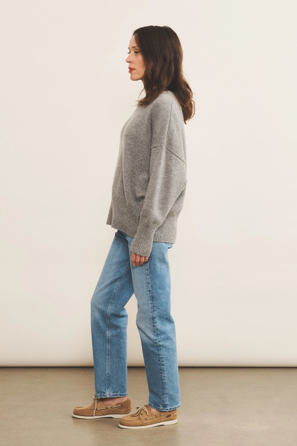 grey cashmere sweater women - side view | Francesca | Linnea Lund