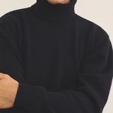 dark blue cashmere sweater men - focus | François | Linnea Lund