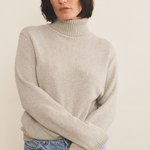 light grey cashmere sweater women - front view | François | Linnea Lund