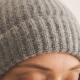 grey beanie cashmere women - focus| Harry | Linnea Lund