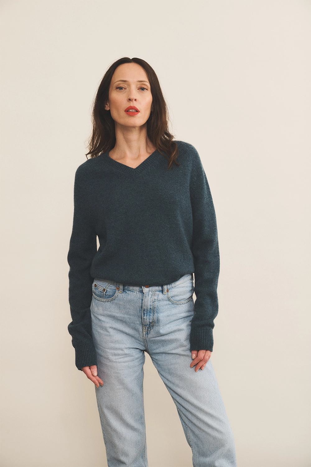 dark slate teal color cashmere sweater women - look | Jack | Linnea Lund