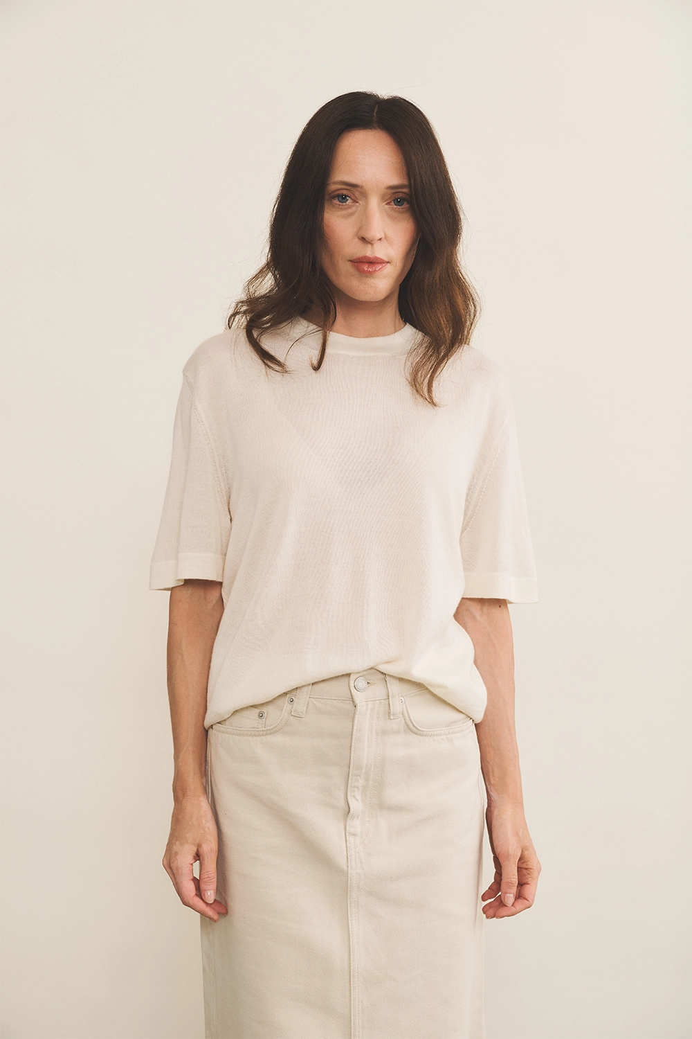 white cashmere tee shirt men - front view | Julien | Linnea Lund