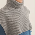 Grey cashmere collar women - side view | Kate | Linnea Lund