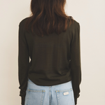 kaki cashmere sweater women - back view | Marcel | Linnea Lund