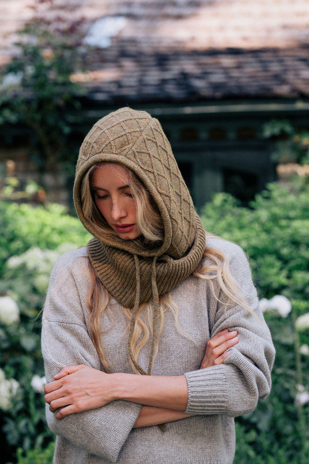 Ocher green cashmere balaclava | Marine | Linnea Lund