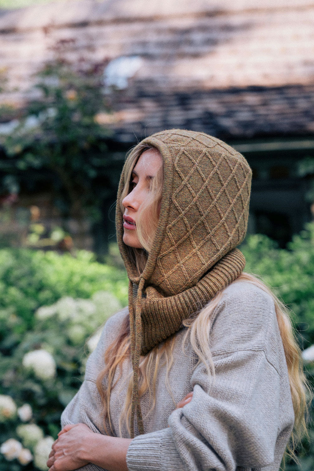 Ocher green cashmere balaclava | Marine | Linnea Lund