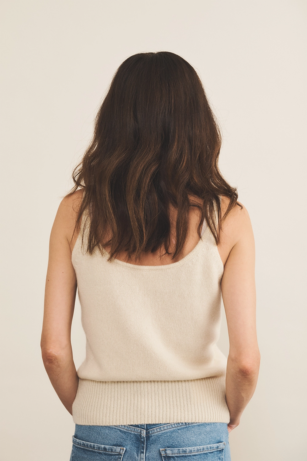 white top cashmere women - back view | Maud | Linnea Lund