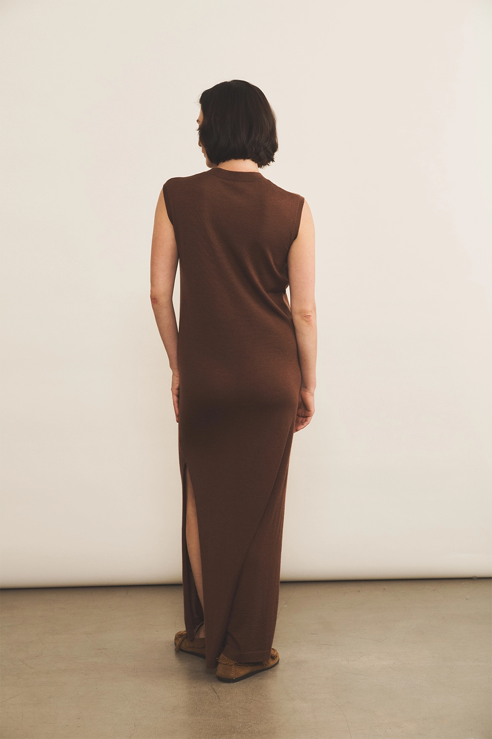 brown chocolate cashmere dress women - back view | Mia | Linnea Lund