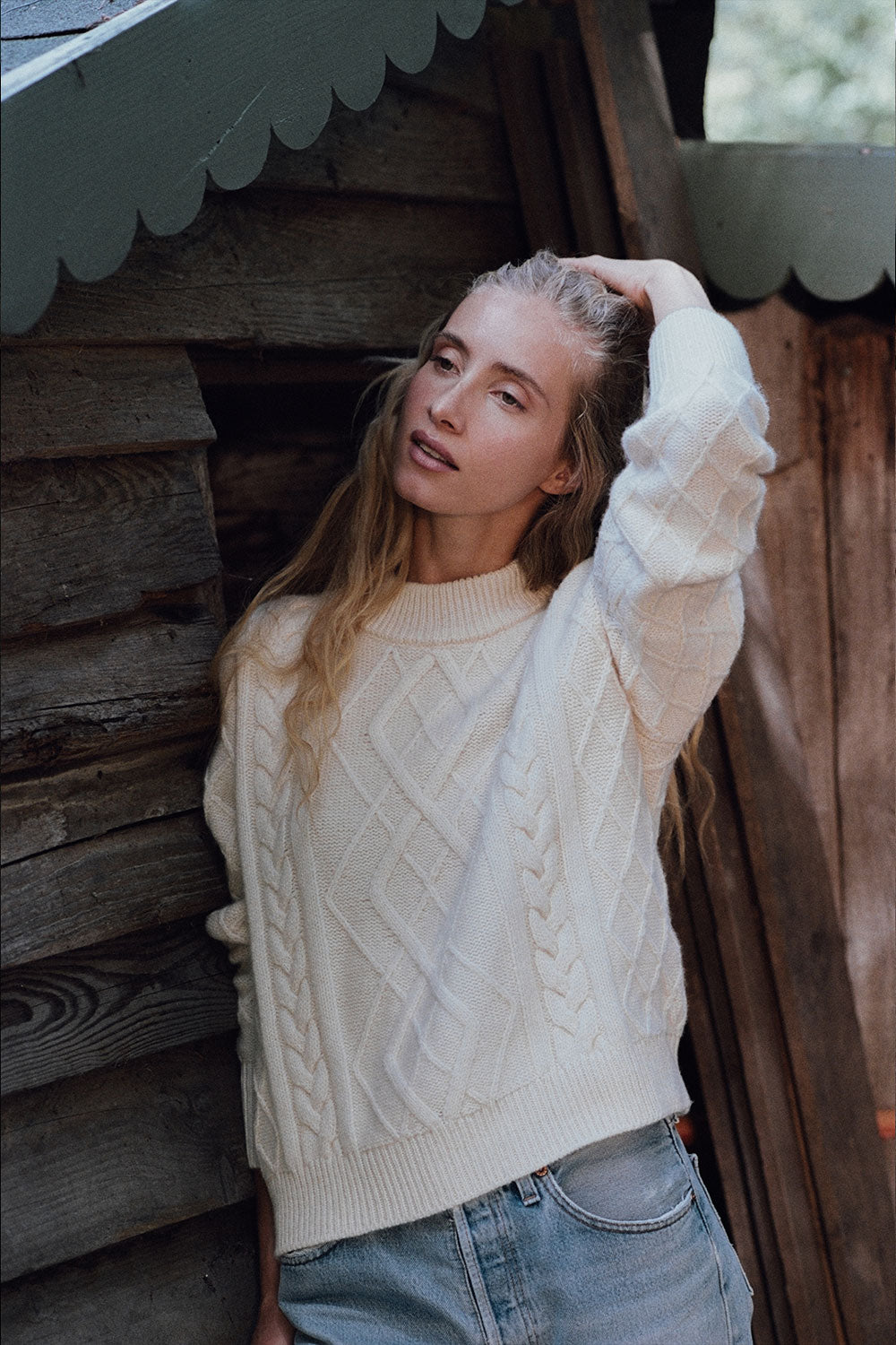 White cable knit cashmere sweater for women | Mila | Linnea Lund