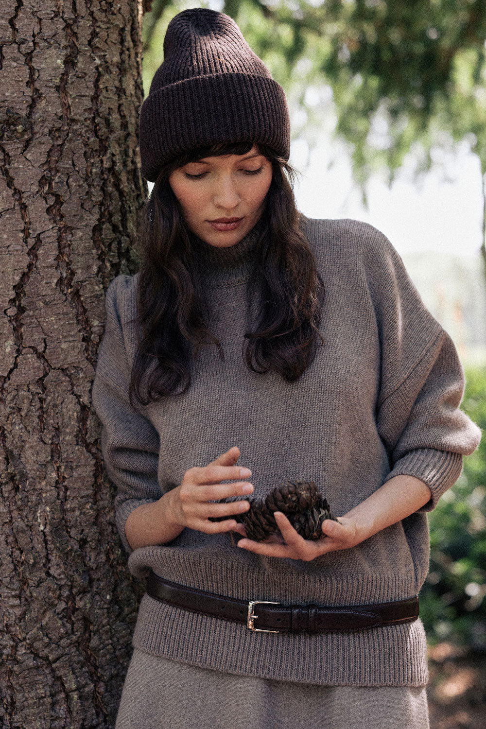 Turtleneck brown cashmere oversize sweater | Nina | Linnea Lund