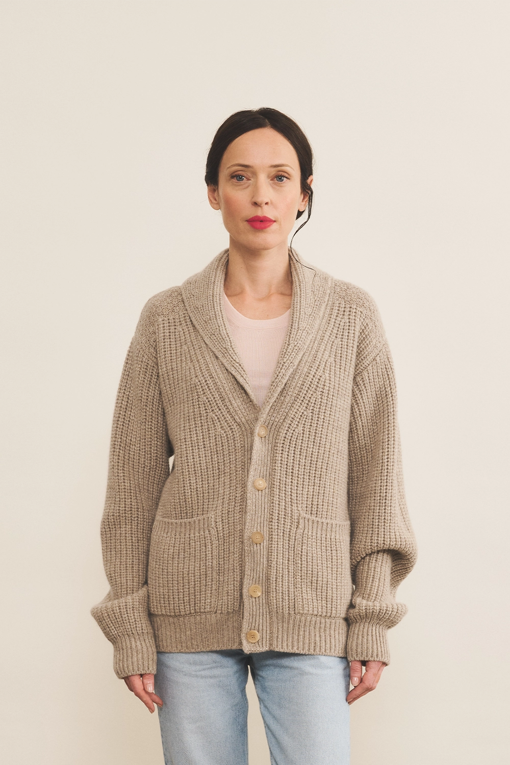 greige cashmere cardigan women - front view | Philippe | Linnea Lund