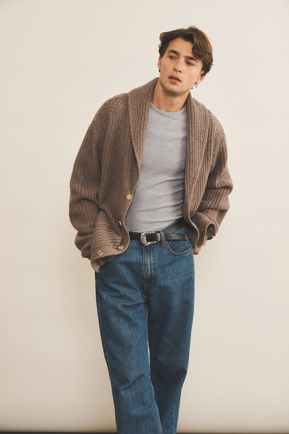 taupe cashmere cardigan men - front view | Philippe | Linnea Lund
