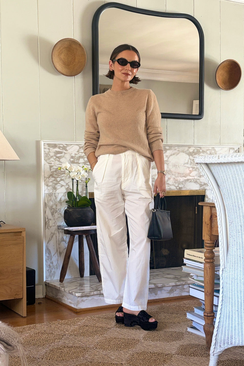 Sand beige cropped cashmere sweater crewneck | Pia | Linnea Lund