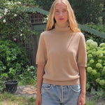 Women turtleneck cashmere t-shirt camel | Alvina | Linnea Lund