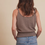 Cashmere tank top women taupe - video | Maud | Linnea Lund