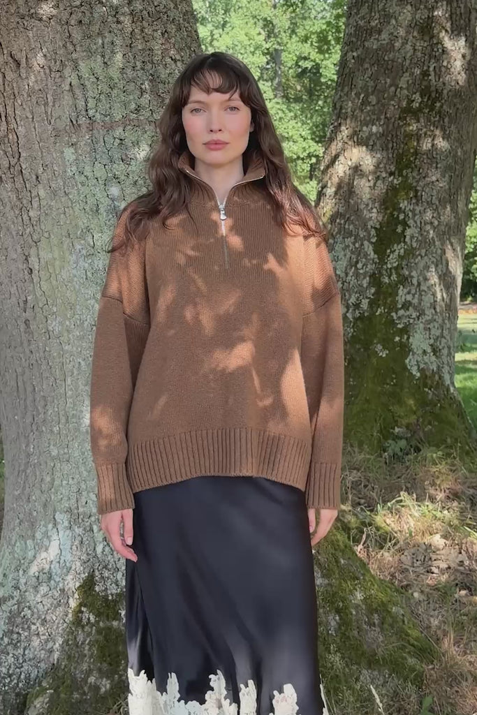Brown cashmere zip sweater for women | Lasse | Linnea Lund