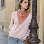 Rose gold triangle cashmere scarf - video | Liv | Linnea Lund