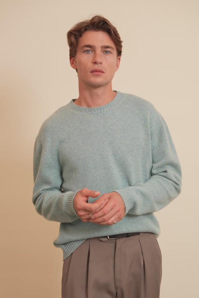Cashmere sweater men aqua color - packshot | Mimmi | Linnea Lund