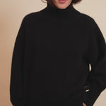 black oversize cashmere sweater for women - video | Nina | Linnea Lund