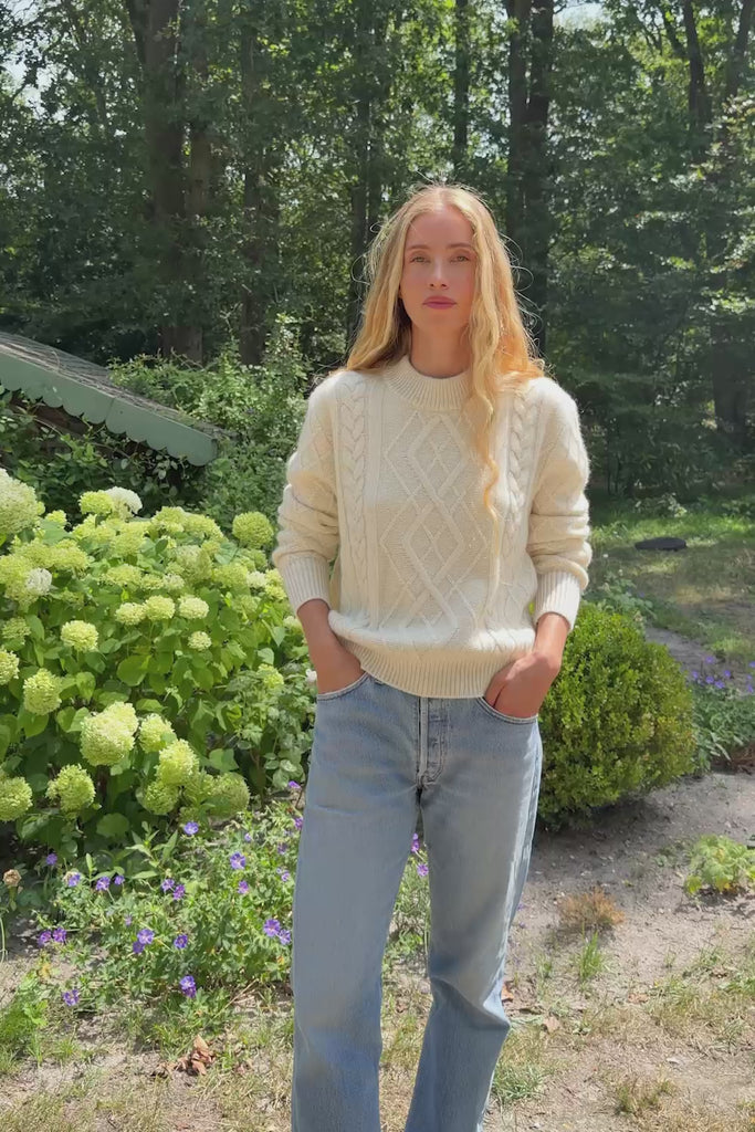 White cable knit cashmere sweater for women | Mila | Linnea Lund