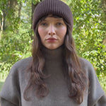 Dark brown cashmere beanie | Jackie | Linnea Lund