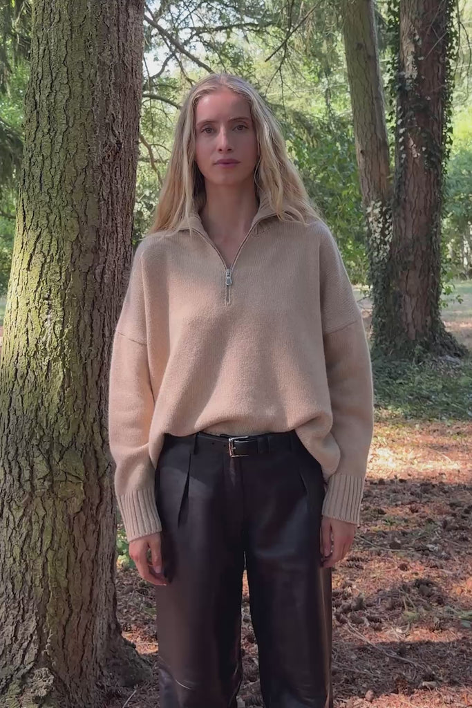 Sand beige cashmere zip sweater for women | Lasse | Linnea Lund