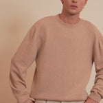 Light camel men cashmere sweater - video | Mimmi | Linnea Lund