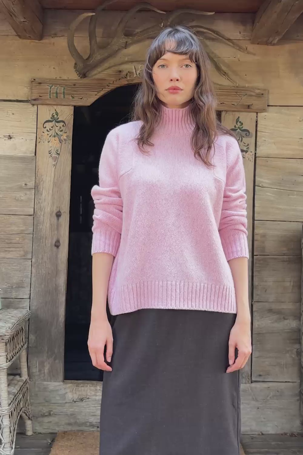 Textured pink turtleneck cashmere sweater | Charlotte | Linnea Lund